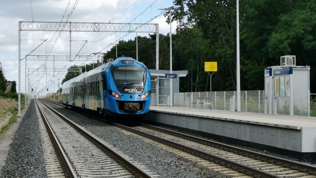 Biletomaty dla Szczecińskiej Kolei Metropolitalnej zostaną zainstalowane na stacjach i przystankach, tworzących system kolejowych przewozów aglomeracyjnych.