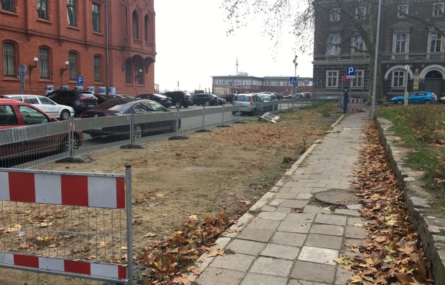 Parking przy Urzędzie Morskiej, fot. P. Tolko 15.12.2020