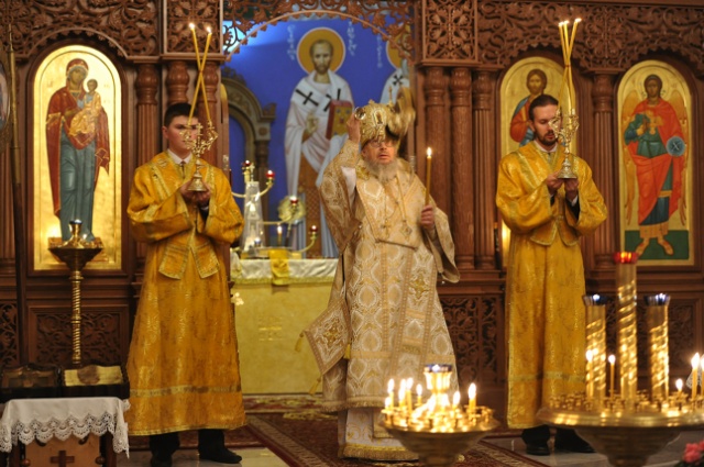 Wigilia w cerkwi prawosławnej. Fot. Łukasz Szełemej [Radio Szczecin] [6.01.2013] Wigilia Bożego Narodzenia w Kościele wschodnim