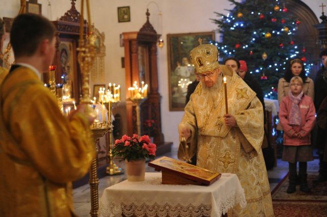 Wigilia w cerkwi prawosławnej. Fot. Łukasz Szełemej [Radio Szczecin] [6.01.2013] Wigilia Bożego Narodzenia w Kościele wschodnim