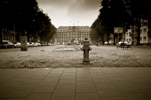 6. Aparat na statywie ogniskowa 35mm [11.09.2010] Jak widzi obiektyw