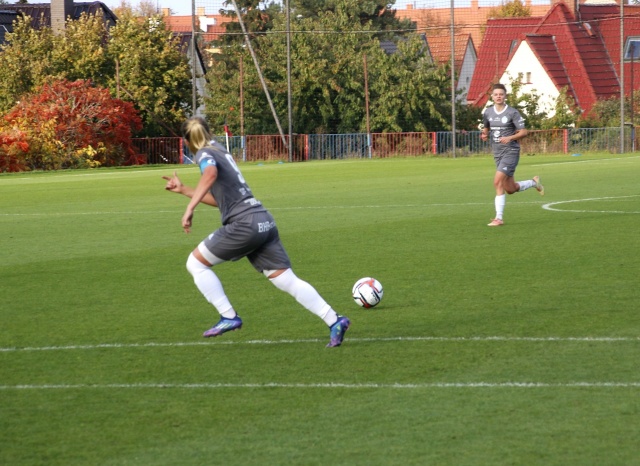 146 Plener Migawki - fot. Eugeniusz Bednarski (7) [15.10.2022] 146. Plener Migawki - Ekstraklasa kobiet Pogoń Szczecin vs. Sportis KKS Bydgoszcz