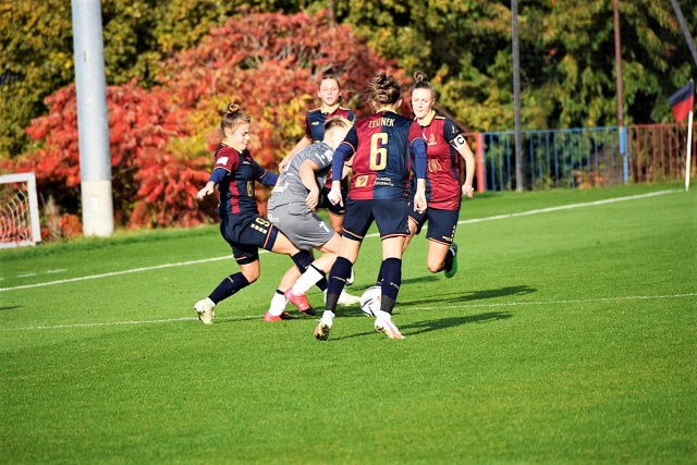 146 Plener Migawki - fot. Janusz Paluch (7) [15.10.2022] 146. Plener Migawki - Ekstraklasa kobiet Pogoń Szczecin vs. Sportis KKS Bydgoszcz