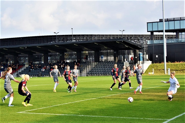 146 Plener Migawki - fot. Janusz Paluch (9) [15.10.2022] 146. Plener Migawki - Ekstraklasa kobiet Pogoń Szczecin vs. Sportis KKS Bydgoszcz
