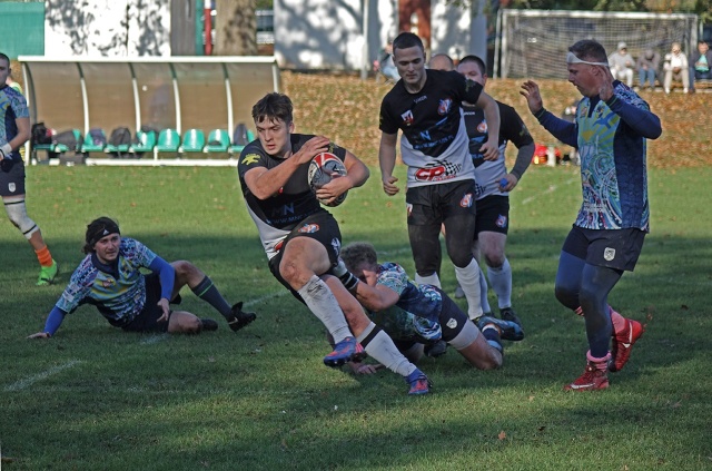 148 Plener Migawki - fot. Ela Szyrocka-Białkowska (5) [13.11.2022] Fotografujemy rugby, oglądamy zdjęcia koni i rozmawiamy o 148. Plenerze Migawki