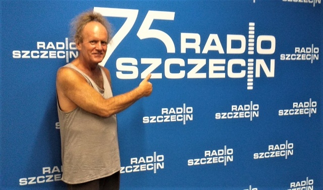 Mieczysław Jurecki w Radiu Szczecin. Fot. [Tadeusz Fijałkowski] Mieczysław Jurecki | „Nagrałem ponad 200 płyt, ale to nie koniec...” [ROZMOWA, ZDJĘCIA]