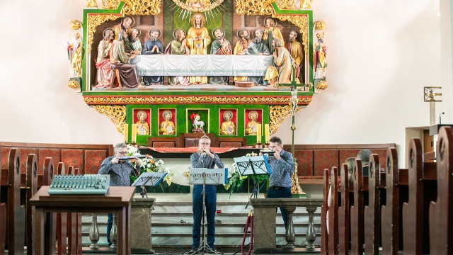 Trio Harmonijek Ustnych „Animato”. Fot. Weronika Łyczywek [Radio Szczecin] Organy z 1930 roku zabrzmiały na inauguracji Festiwalu „Muzyczna Podróż Śladami Grünebergów” [POSŁUCHAJ, ZDJĘCIA]