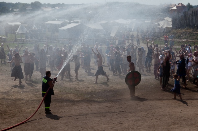 Festiwal Słowian i Wikingów Wolin 2013, fot. Andrzej Kutys [02.08.2013] Gdy rodzili się bohaterowie...
