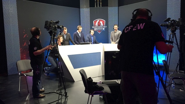 Finały Mistrzostw Świata World of Tanks w Warszawie. Fot. Michał Król [Radio Szczecin] [09.04.2016] Giermasz #187 - Czołgiści