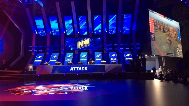 Finały Mistrzostw Świata World of Tanks w Warszawie. Fot. Michał Król [Radio Szczecin] [09.04.2016] Giermasz #187 - Czołgiści