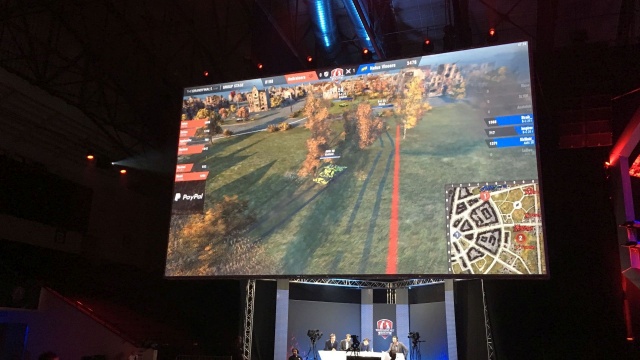 Finały Mistrzostw Świata World of Tanks w Warszawie. Fot. Michał Król [Radio Szczecin] [09.04.2016] Giermasz #187 - Czołgiści