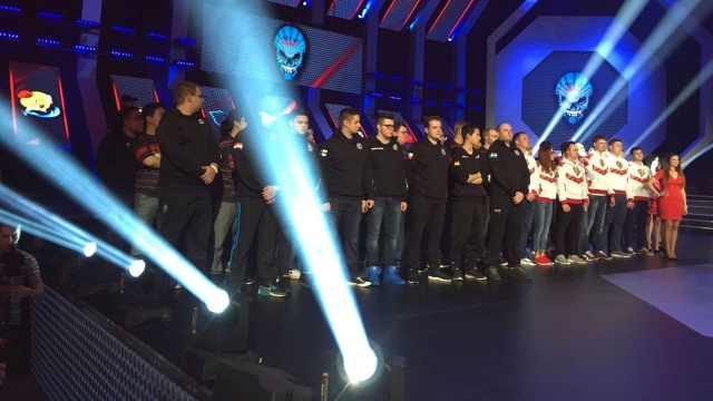 Finały Mistrzostw Świata World of Tanks w Warszawie. Fot. Michał Król [Radio Szczecin] [09.04.2016] Giermasz #187 - Czołgiści