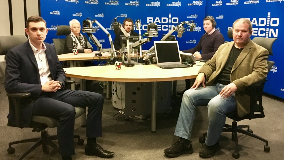 Goście audycji "Kawiarenka polityczna" w studiu Radia Szczecin. Fot. Sylwia Polachowska [Radio Szczecin]