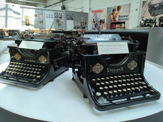 W Muzeum Techniki i Komunikacji w Szczecinie. Fot. Maria Pyż 6.07.2023 - Najpierw podróż w wyobraźni, potem Stoewerem, Smykiem i Junakiem