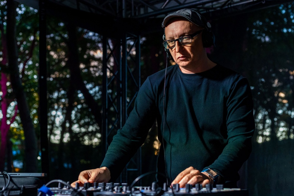 MR. JAZZEK dj – Jacek Janaszkiewicz. Fot. Materiały prasowe artysty