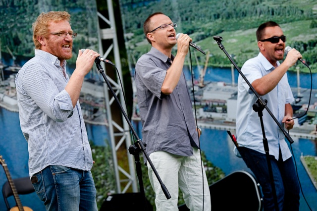Sail Szczecin - Płyńmy do Szczecina: Qftry, koncert na Różance, fot. Andrzej Kutys [09.06.2013] Sail Szczecin - Płyńmy do Szczecina: Qftry, koncert na Różance