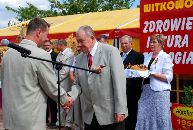 Dożynki 2008 w Agrofirmie Witkowo - fot. Łukasz Szełemej [PRS] 12.JPG 