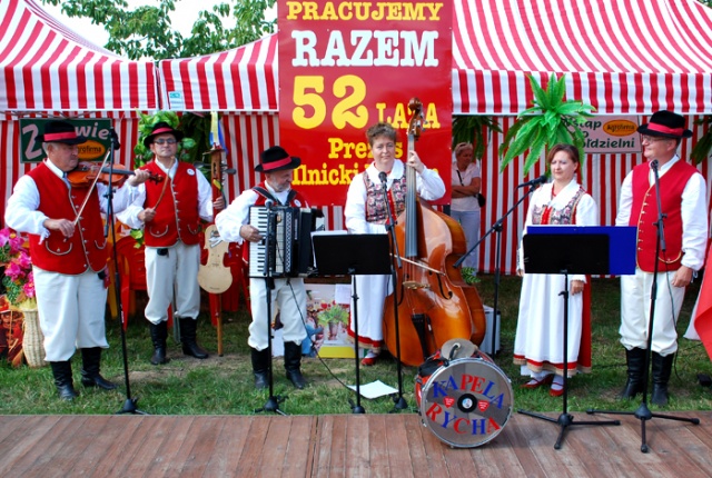 Dożynki 2008 w Agrofirmie Witkowo - fot. Łukasz Szełemej [PRS] 03.JPG 
