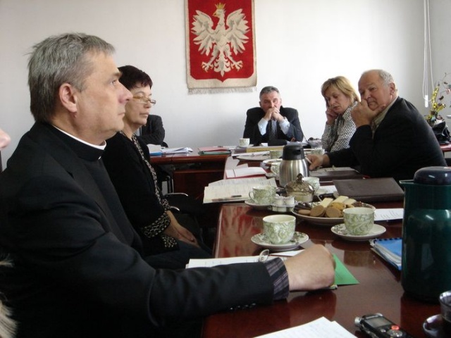 Na szczecinskiej ziemi - fot. Zdzislaw Tararako 05.JPG [13.03.2010] Niebezpieczna wiosna