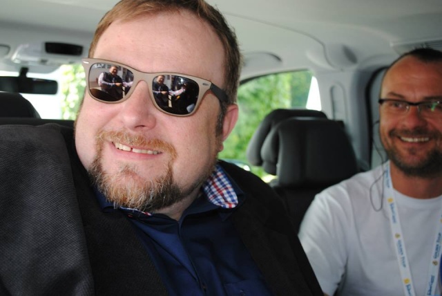 Odsłonięcie odcisków dłoni artystów będzie najważniejszym punktem festiwalu Gwiazd w Międzyzdrojach. Fot. Piotr Sikora [Radio Szczecin] Gwiazdy zjechały nad morze. Rozpoczyna się festiwal [ZDJĘCIA]