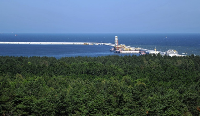 Terminal LNG. Fot. Łukasz Szełemej [Radio Szczecin] Trwają testy w terminalu LNG. Byliśmy na budowie [ZDJĘCIA, WIDEO]