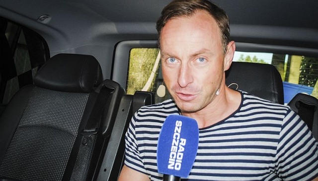 Kabaret Moralnego Niepokoju był gościem poranka Radia Szczecin z Trzęsacza. Fot. Piotr Sikora [Radio Szczecin] Kabaret Moralnego Niepokoju w Radiu Szczecin [ZDJĘCIA]
