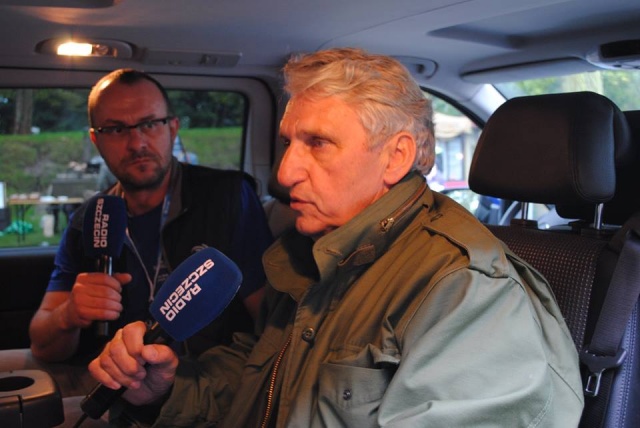 Gościem imprezy był też Bogusław Wołoszański - twórca znanego programu "Sensacje XX wieku". Fot. Piotr Sikora [Radio Szczecin] Radio Szczecin nadaje z podziemnego miasta [ZDJĘCIA]