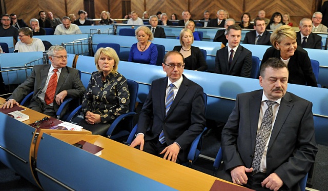 Szczecińska rada miasta. Fot. Łukasz Szełemej [Radio Szczecin] Inauguracyjna sesja rady miasta nowej kadencji została przerwana [ZDJĘCIA]