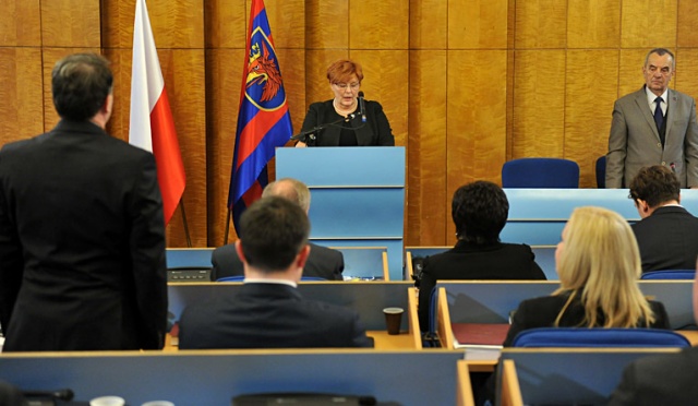 Szczecińska rada miasta. Fot. Łukasz Szełemej [Radio Szczecin] Inauguracyjna sesja rady miasta nowej kadencji została przerwana [ZDJĘCIA]