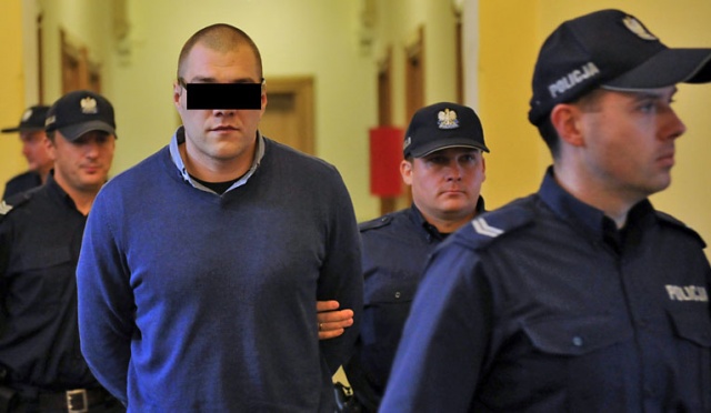 2014-10-22 - 12 lat i sześć miesięcy więzienia, dożywotni zakaz prowadzenia pojazdów - to wyrok dla pijanego kierowcy z Kamienia Pomorskiego. Fot. Łukasz Szełemej [Radio Szczecin] To był rekordowy rok. 2014 w obiektywie Radia Szczecin [ZDJĘCIA, WIDEO]