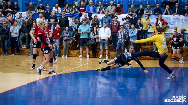 Pogoń Baltica - Start Elbląg 32:29. Fot. Jarosław Gaszyński [Radio Szczecin] Doskonały start szczypiornistek Pogoni Baltica [ZDJĘCIA]