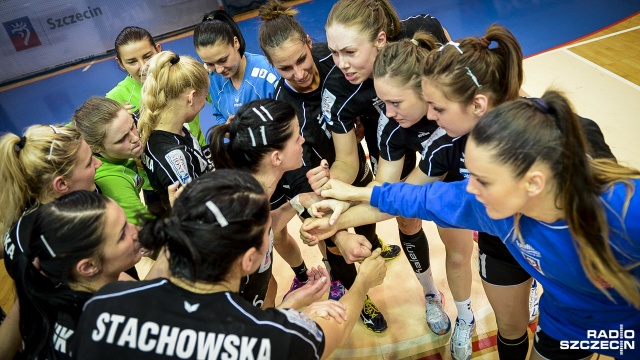 Pogoń Baltica - Start Elbląg 32:29. Fot. Jarosław Gaszyński [Radio Szczecin] Doskonały start szczypiornistek Pogoni Baltica [ZDJĘCIA]