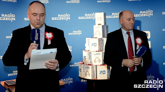Fot. Jarosław Gaszyński [Radio Szczecin] "To uzależnienie i praca zespołowa". Odznaczenia dla radiowców [WIDEO, ZDJĘCIA]