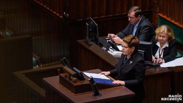 Expose premier Beaty Szydło. Fot. Konrad Nowak [Radio Szczecin] Premier przedstawiła zadania na pierwsze sto dni rządu [WIDEO, ZDJĘCIA]