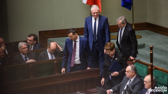 Expose premier Beaty Szydło. Fot. Konrad Nowak [Radio Szczecin] Premier przedstawiła zadania na pierwsze sto dni rządu [WIDEO, ZDJĘCIA]