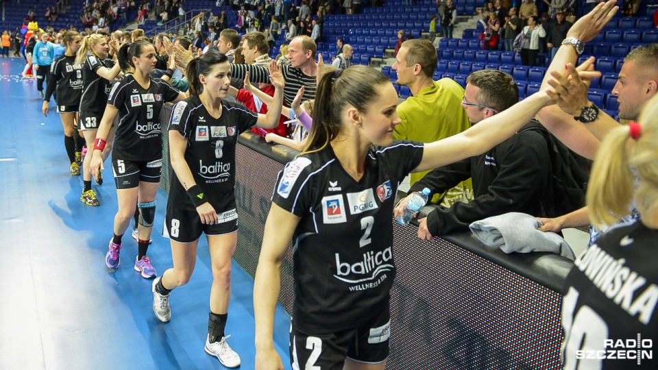 Przed tygodniem w pierwszym starciu siódemka trenera Adriana Struzika przegrała w hali Azoty Arena 20:21. Fot. Jarosław Gaszyński [Radio Szczecin/Archiwum]