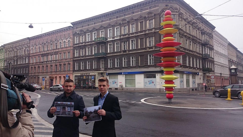 Szczecin potrzebuje remontów chodników, dróg i budynków, a nie nowych "Fryg" - uważa radny osiedla Stołczyn Amadeusz Kopański. Fot. Kamil Nieradka [Radio Szczecin]