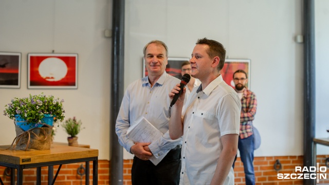 "Szwajowa Niedziela" w Szczecinie. Fot. Konrad Nowak [Radio Szczecin] Wspominali szczecińską pisarkę. Szwajowa Niedziela na Łasztowni [ZDJĘCIA]