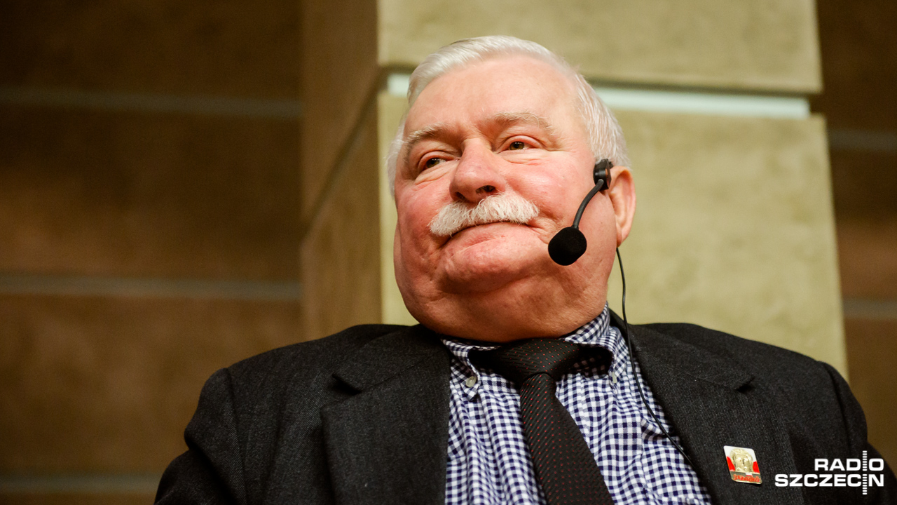 Ujawniony kolejny list Czesława Kiszczaka do Lecha Wałęsy