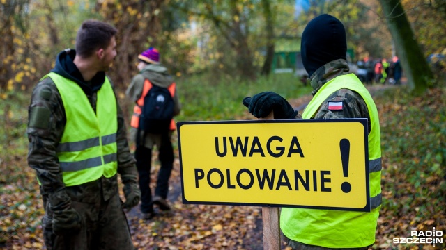 Fot. Olaf Nowicki [Radio Szczecin] Myśliwi nie postrzelali. Przymusowo przerwane polowanie [WIDEO, ZDJĘCIA]