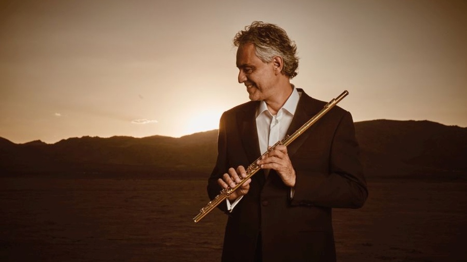 Andrea Bocelli. Mat. Organizatora
