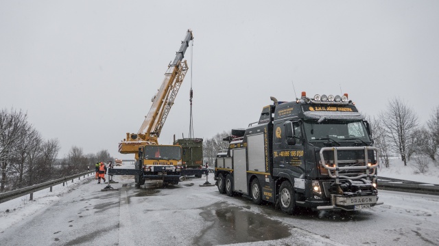 Na drodze doszło do wypadku. Jak informuje policja, zamknięty jest przejazd od Kołbaskowa w stronę Berlina. Fot. Piotr Sawiński [Radio Szczecin] Część niemieckiej autostrady znów była zamknięta [WIDEO, ZDJĘCIA, NOWE]