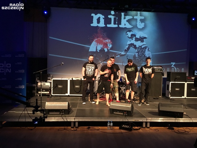 Nikt, fot. Piotr Rokicki Nikt w studiu koncertowym Radia Szczecin [ZDJĘCIA]