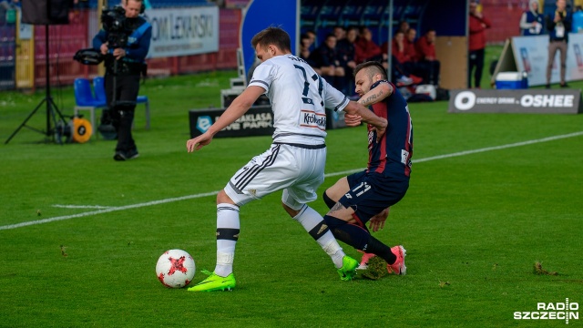 Pogoń Szczecin przegrała z Legią Warszawa 0:2 (0:0) w kolejnym meczu grupy mistrzowskiej piłkarskiej Lotto Ekstraklasy. Fot. Olaf Nowicki [Radio Szczecin] Imponująca passa Legii trwa. Pogoń nie dała rady [ZDJĘCIA]