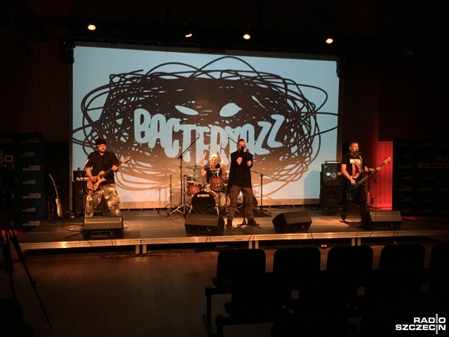 Bacteryazz, fot. Piotr Rokicki Cztery bakterie wykryto w Studiu Koncertowym Radia Szczecin. [WIDEO, ZDJĘCIA]