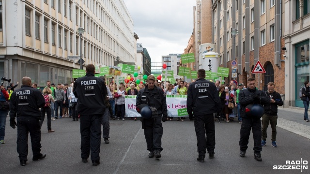 Marsz dla Życia w Berlinie. Fot. Maciej Papke [Radio Szczecin] Szczecinianie na Marszu dla Życia w Berlinie [WIDEO, ZDJĘCIA]