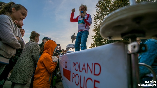 Spotkanie z Aleksandrem Dobą w Szczecinie. Fot. Weronika Łyczywek [Radio Szczecin] Były wspólne zdjęcia i gratulacje. Olek Doba spotkał się z fanami [ZDJĘCIA]