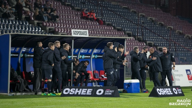 Piłkarze Pogoni przegrali na swoim stadionie z Bruk-Betem Termalica Nieciecza. Fot. Weronika Łyczywek [Radio Szczecin] Pogoń przegrywa z Bruk-Betem Termalicą Nieciecza (2-3) [WIDEO, ZDJĘCIA]