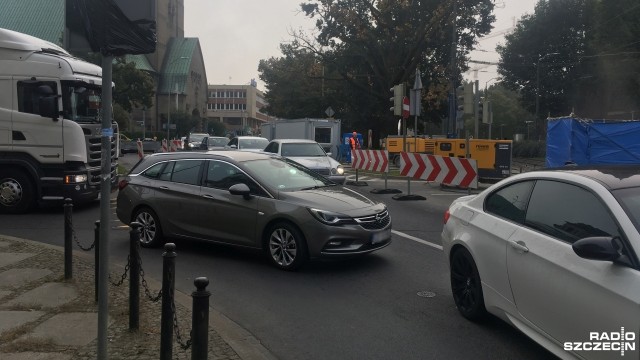 Zaczął się remont na Krzywoustego. Są korki i utrudnienia [ZDJĘCIA]