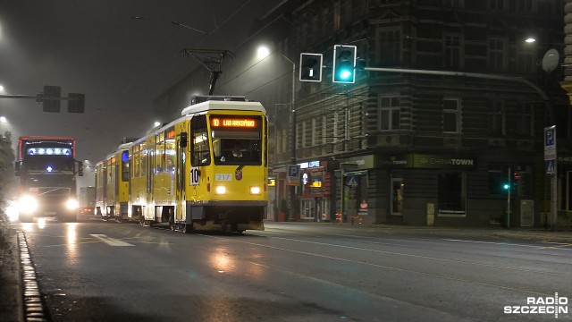 Koniec remontu. Tramwaje znów na Krzywoustego [WIDEO, ZDJĘCIA]